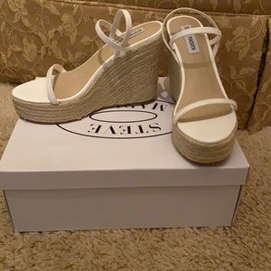 Steve MaddenWhite espadrille wedge sandal
